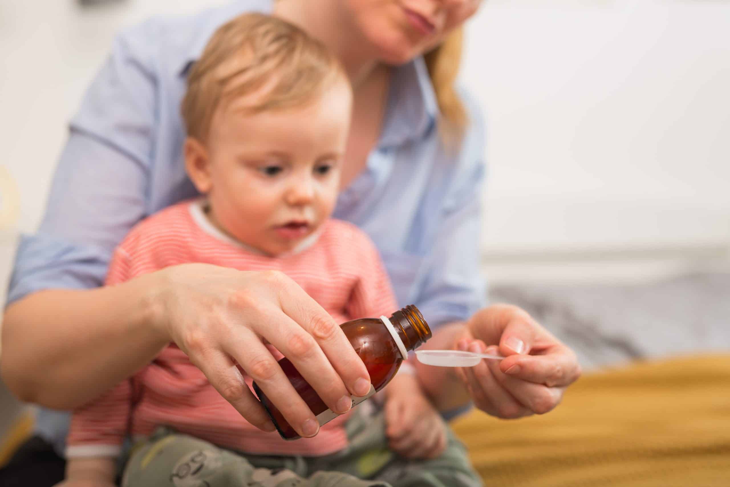 Medicação pediátrica – Desafios e alternativas para garantir a adesão