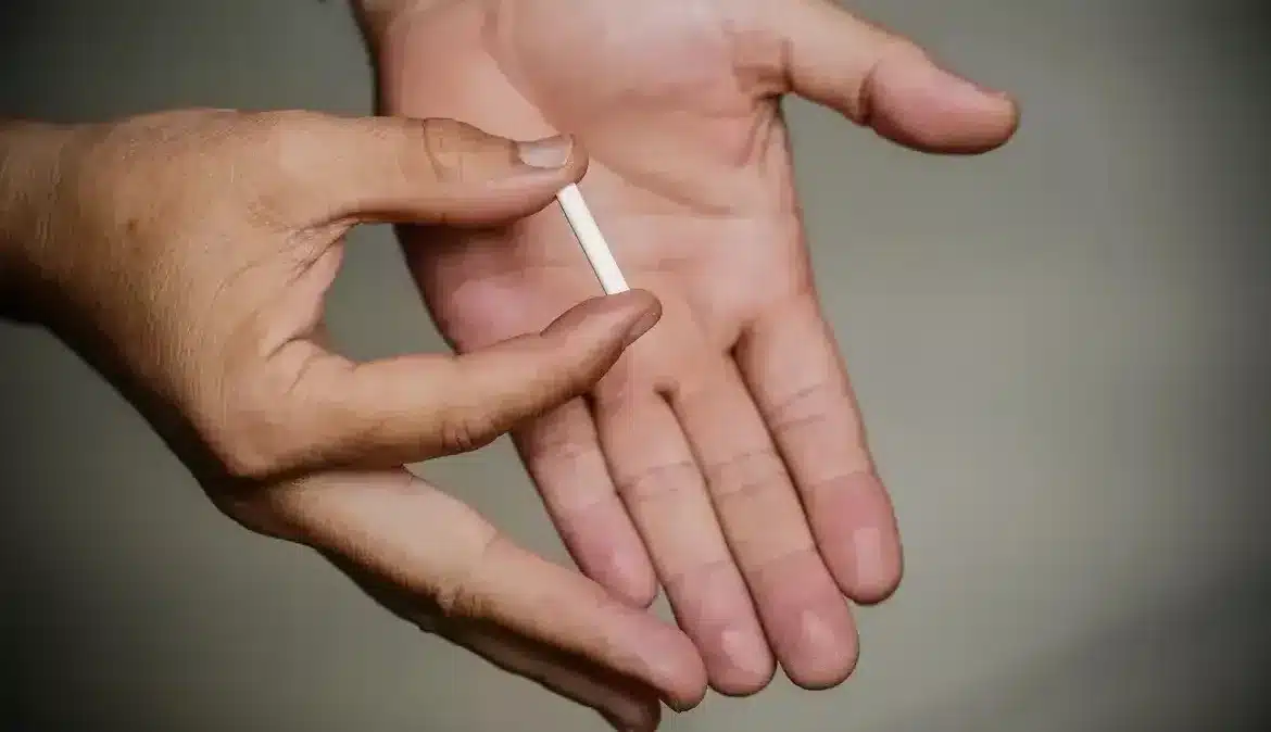 “Chip da beleza”: busca por corpo perfeito e performance coloca a segurança em risco