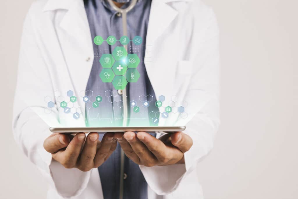 Inteligência artificial: ferramenta promete reduzir chances de erros de medicação
